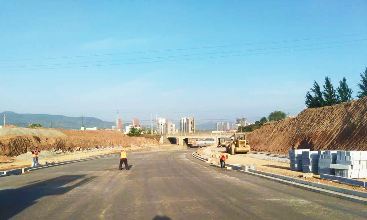 【山西五建·项目】高平市重点市政工程项目锦华街道路建设再掀高潮